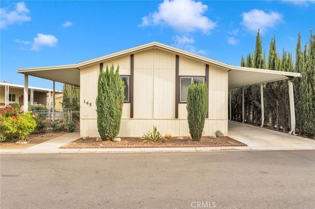 20843 Waalew C145, Apple Valley, CA 92307