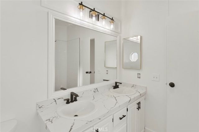20843 Waalew C145, Apple Valley, CA 92307