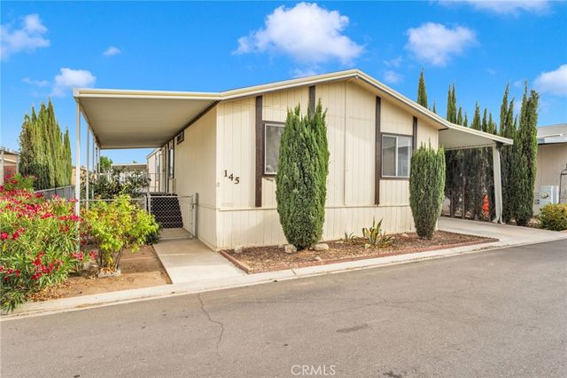 20843 Waalew C145, Apple Valley, CA 92307