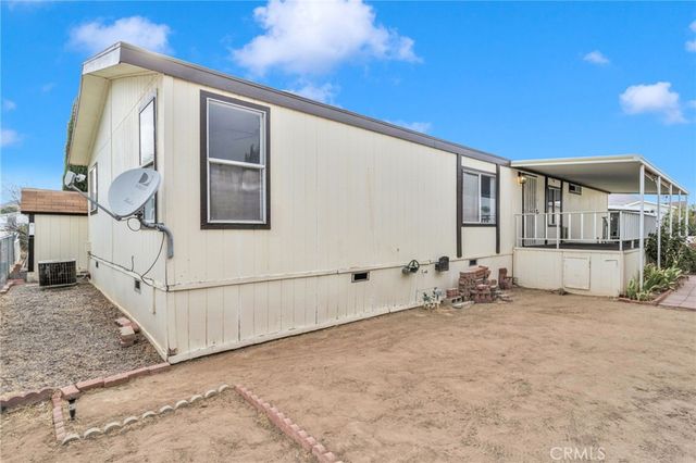20843 Waalew C145, Apple Valley, CA 92307
