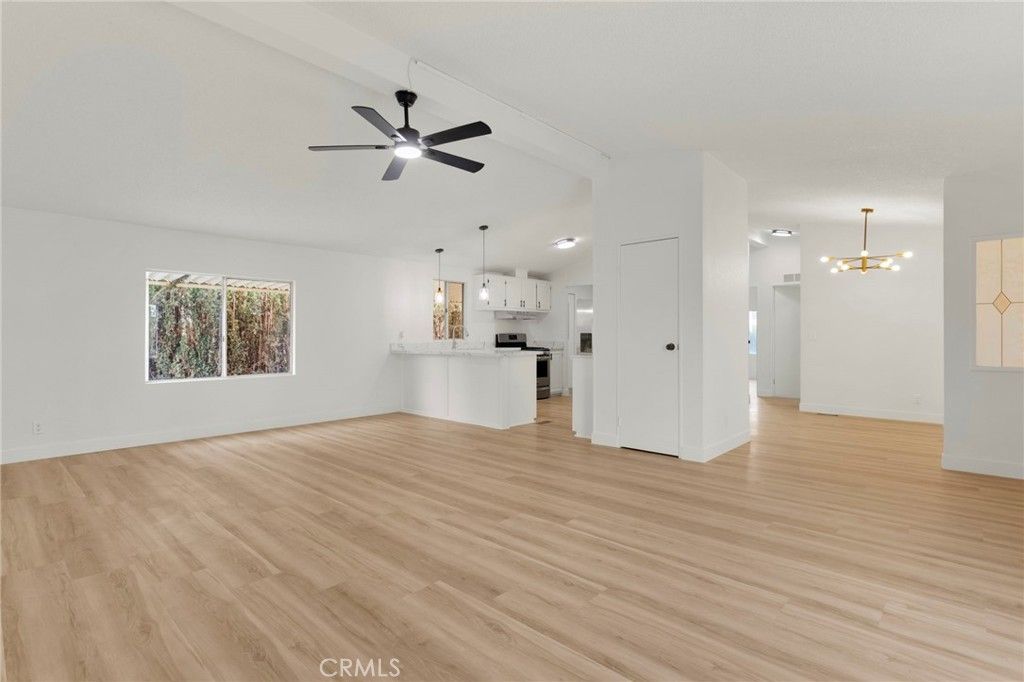 20843 Waalew C145, Apple Valley, CA 92307