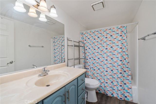 49 Town And Country Road, Pomona, CA 91766