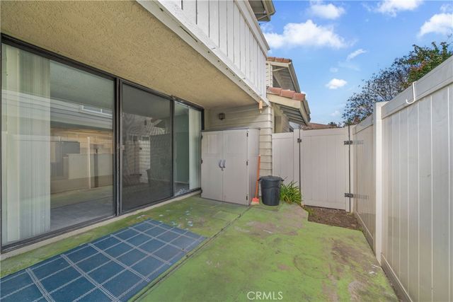 49 Town And Country Road, Pomona, CA 91766