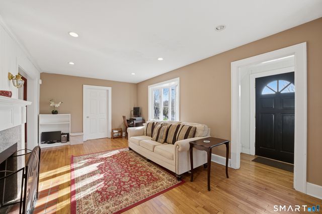 56 Windsor Road, Stamford, CT 06905