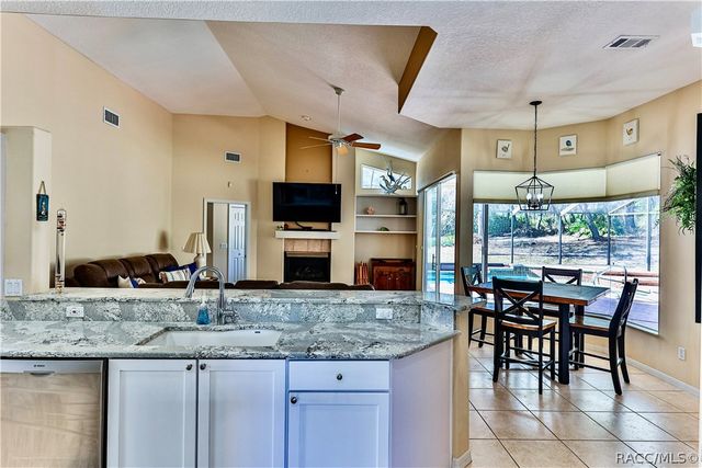 5420 N Rosedale Circle, Beverly Hills, FL 34465