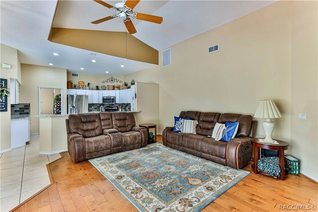 5420 N Rosedale Circle, Beverly Hills, FL 34465