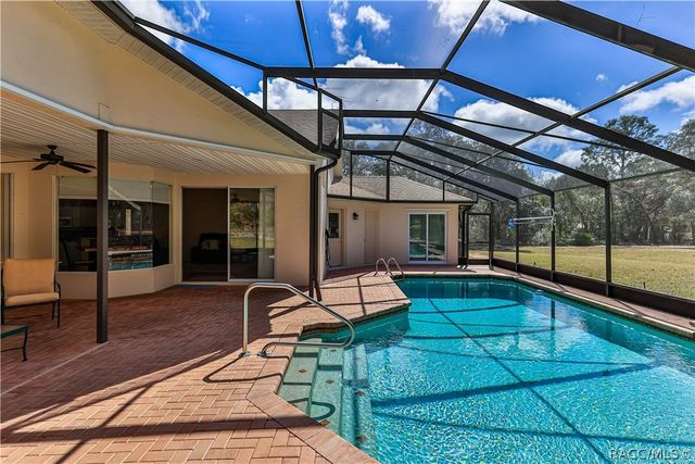 5420 N Rosedale Circle, Beverly Hills, FL 34465