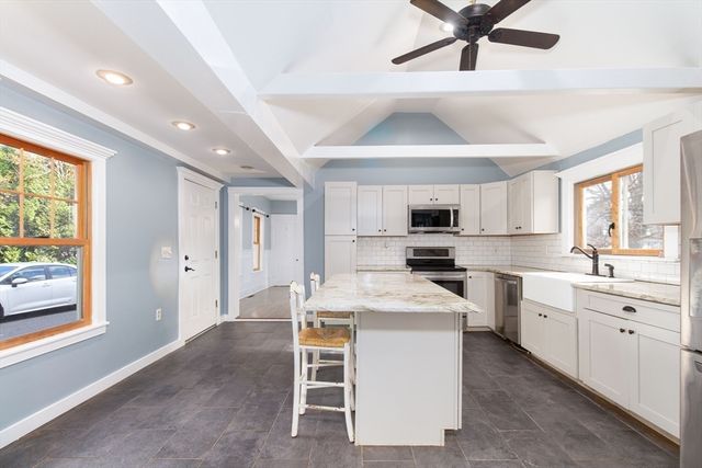 4 Shaw Street, Medway, MA 02053