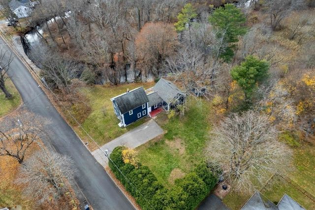 4 Shaw Street, Medway, MA 02053