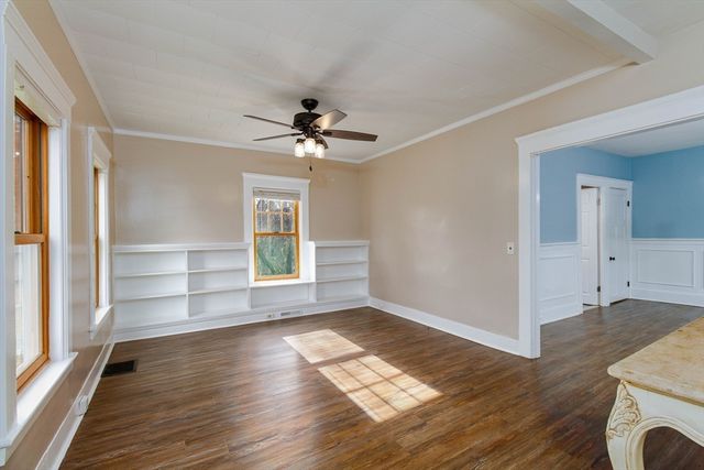 4 Shaw Street, Medway, MA 02053