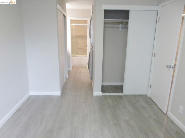325 Valle Vista Ave 117, Hayward, CA 94544
