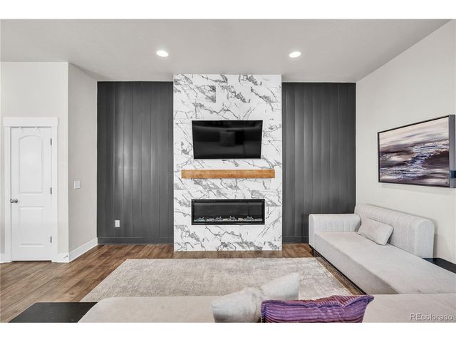 6346 N Dayton Way, Denver, CO 80238