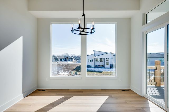 284 S Wellcrest Ct., Wichita, KS 67052