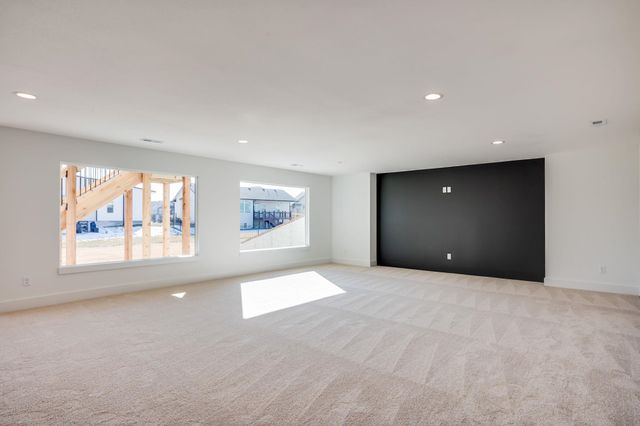 284 S Wellcrest Ct., Wichita, KS 67052