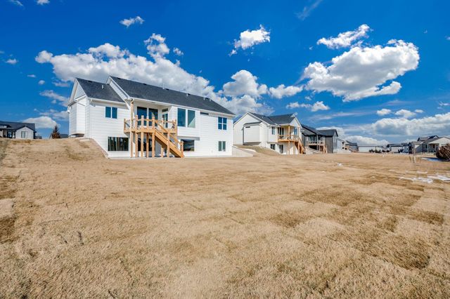 284 S Wellcrest Ct., Wichita, KS 67052