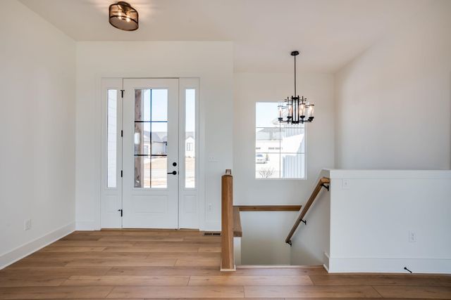 284 S Wellcrest Ct., Wichita, KS 67052