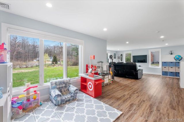 1 Fox Ridge Road, Armonk, NY 10504