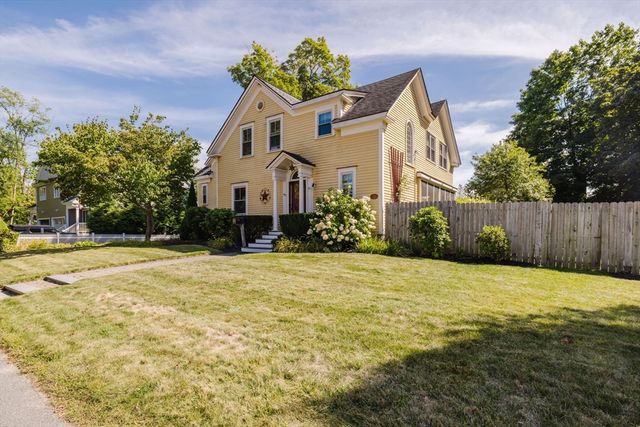 99 Pleasant St, Mansfield, MA 02048