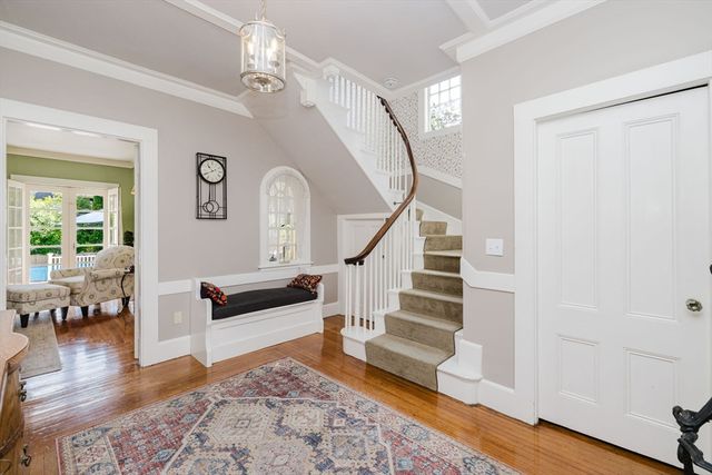 99 Pleasant St, Mansfield, MA 02048