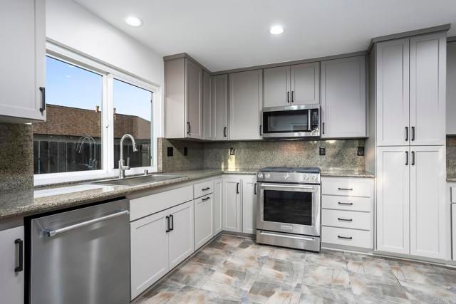 8973 CARLEY CIR, San Diego, CA 92126