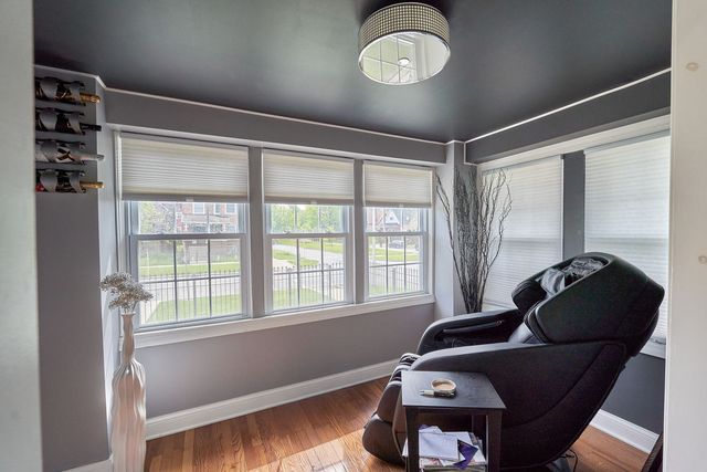 200 N Mayfield Avenue, Chicago, IL 60644