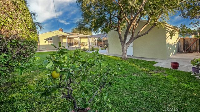 725 S Gaybar, West Covina, CA 91790