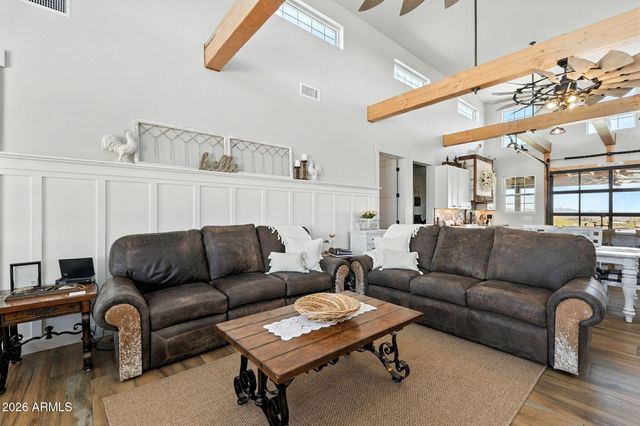 37827 S GODS COUNTRY Road, Wickenburg, AZ 85390
