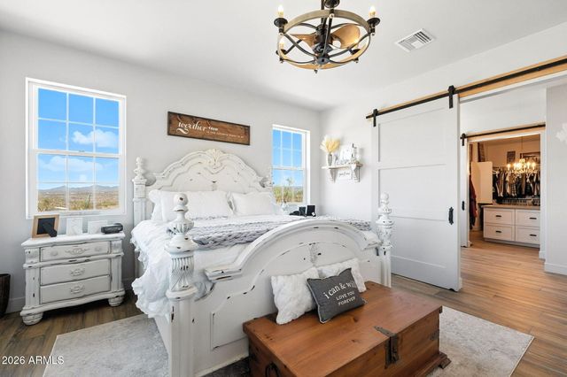 37827 S GODS COUNTRY Road, Wickenburg, AZ 85390