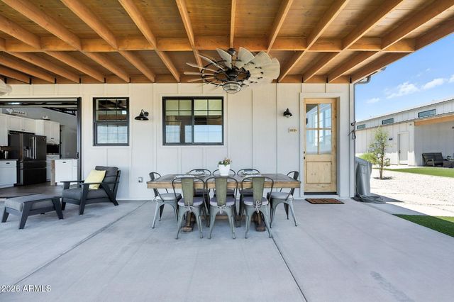 37827 S GODS COUNTRY Road, Wickenburg, AZ 85390