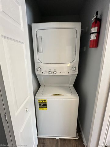 653 E Fox Hills Drive 49, Bloomfield Hills, MI 48304