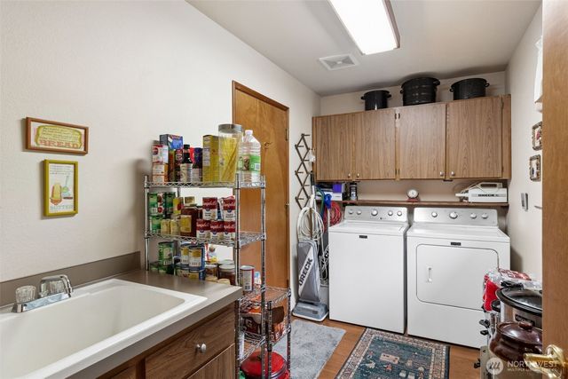 7206 Deerfield Park Drive NE, Olympia, WA 98516