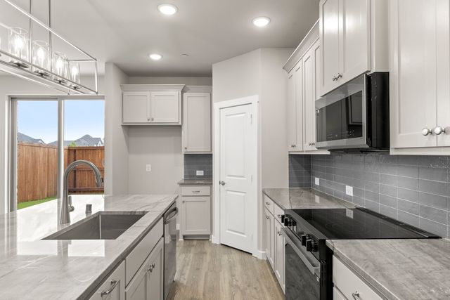 9019 Indianola Trail, Oak Point, TX 75068