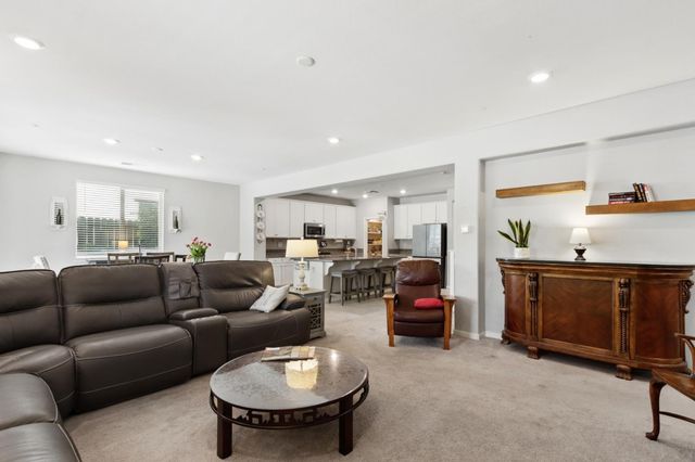 3652 Edington Dr, Rancho Cordova, CA 95742