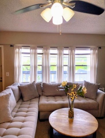 209 E Suffolk E 209, Boca Raton, FL 33434