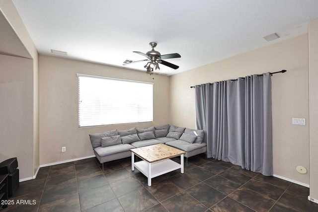 1821 W KURALT Drive, Anthem, AZ 85086