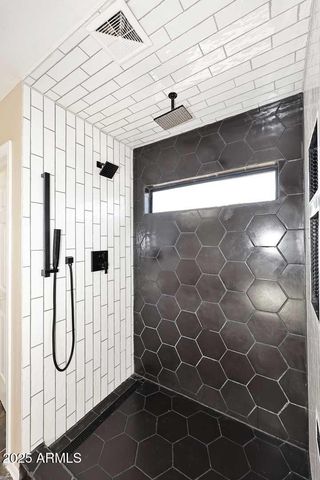 1821 W KURALT Drive, Anthem, AZ 85086