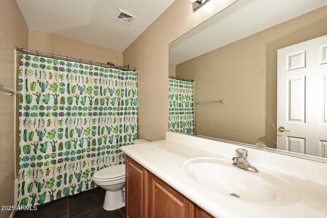 1821 W KURALT Drive, Anthem, AZ 85086