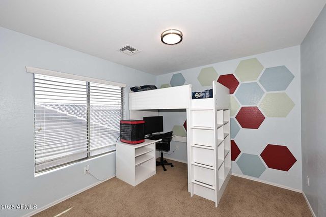 1821 W KURALT Drive, Anthem, AZ 85086