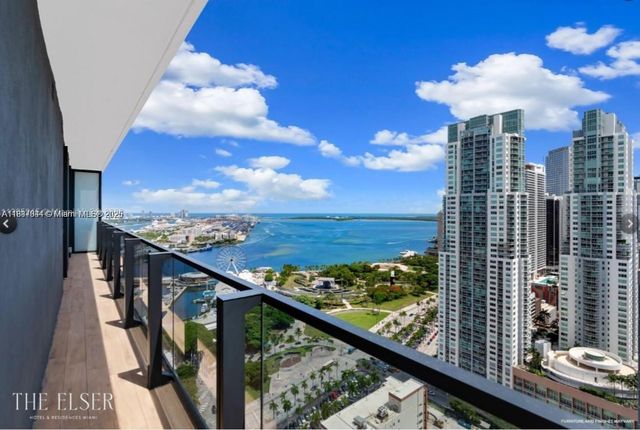 398 NE 5th St 1518, Miami, FL 33132