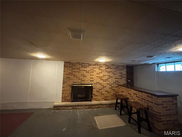 3407 Leo Street, Alton, IL 62002