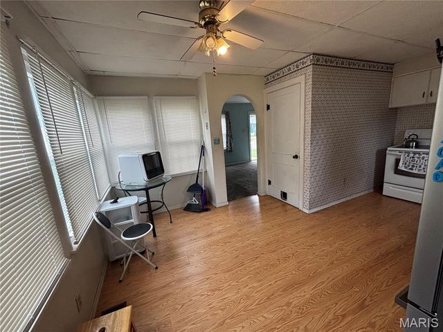 3407 Leo Street, Alton, IL 62002