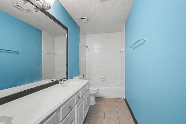 18831 Jodywood Drive, Humble, TX 77346