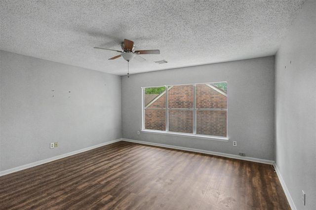 18831 Jodywood Drive, Humble, TX 77346