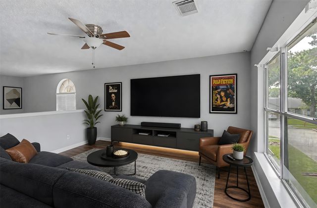 18831 Jodywood Drive, Humble, TX 77346