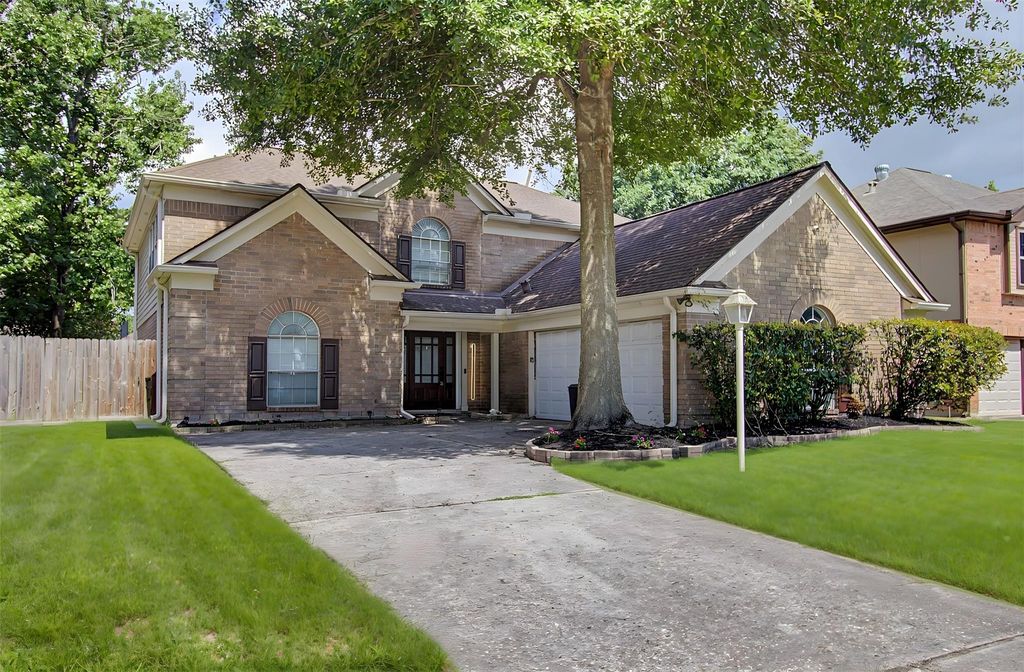 18831 Jodywood Drive, Humble, TX 77346