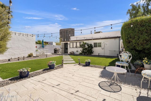 930 E Whitton Avenue, Phoenix, AZ 85014