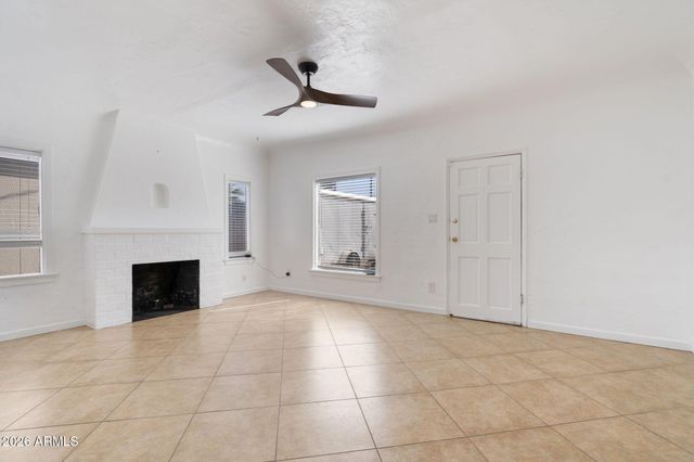 930 E Whitton Avenue, Phoenix, AZ 85014