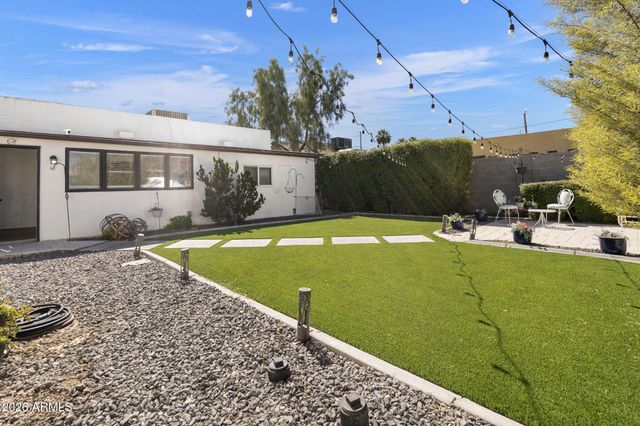 930 E Whitton Avenue, Phoenix, AZ 85014