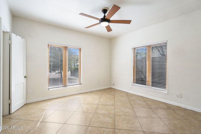 930 E Whitton Avenue, Phoenix, AZ 85014