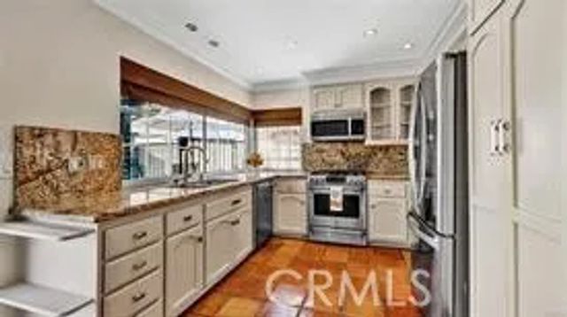 17452 Mayor, Huntington Beach, CA 92647